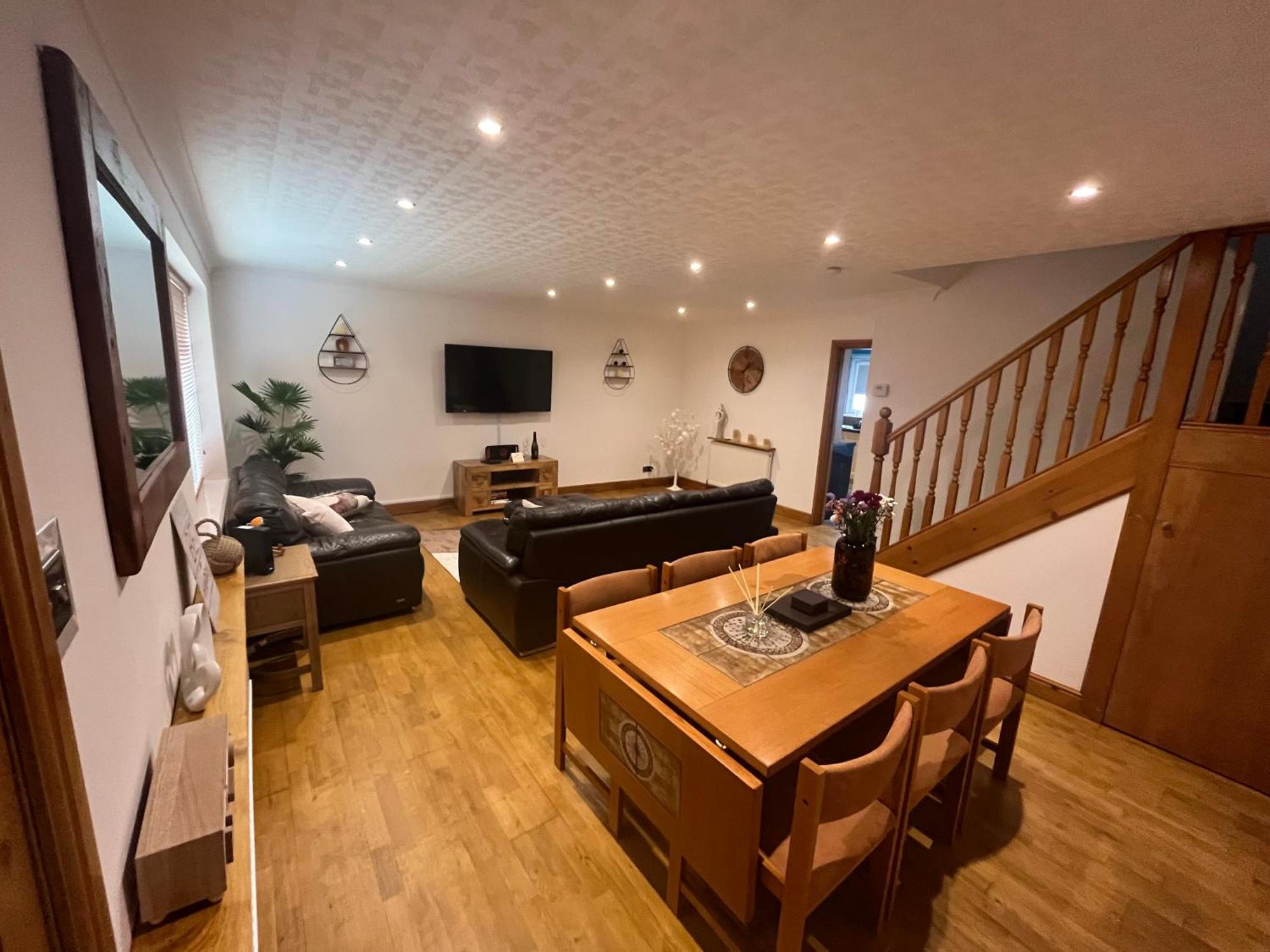 Wilford Charm Spacious 3Br Retreat In Nottingham Eksteriør bilde
